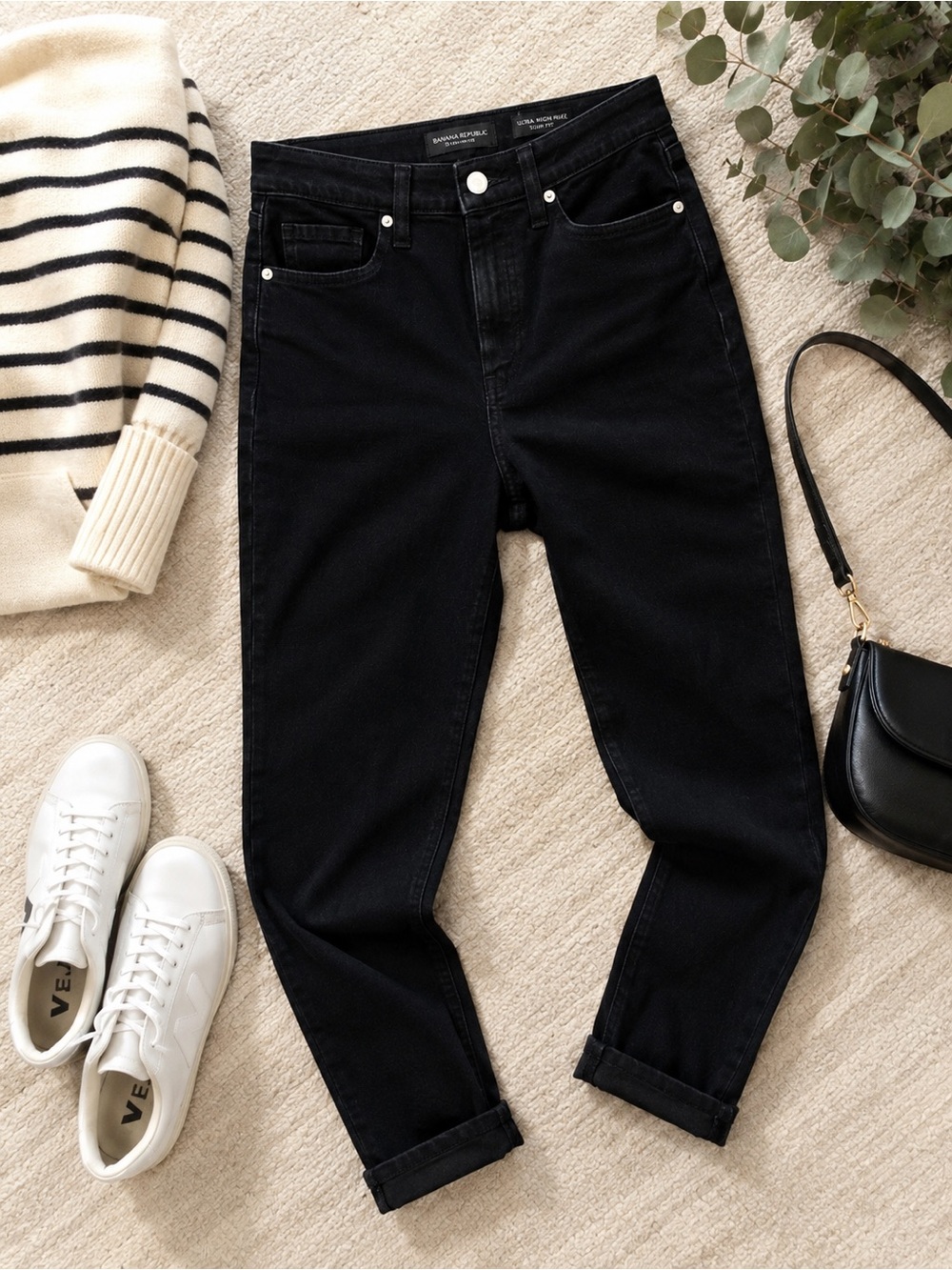 Banana Republic Ultra High Rise Slim Fit Black Jeans Size 28 Stretch Ankle 0038
